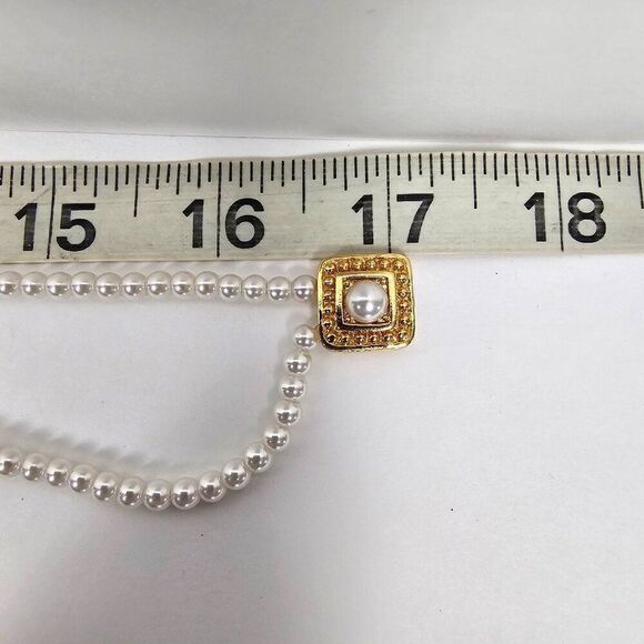 Vintage Faux Glass Imitation Pearl White Graduated Double Strand Choker Necklace - Picture 9 of 12